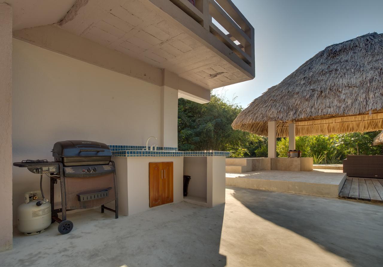 Bayshore Bijou Suites Maya Beach Eksteriør billede