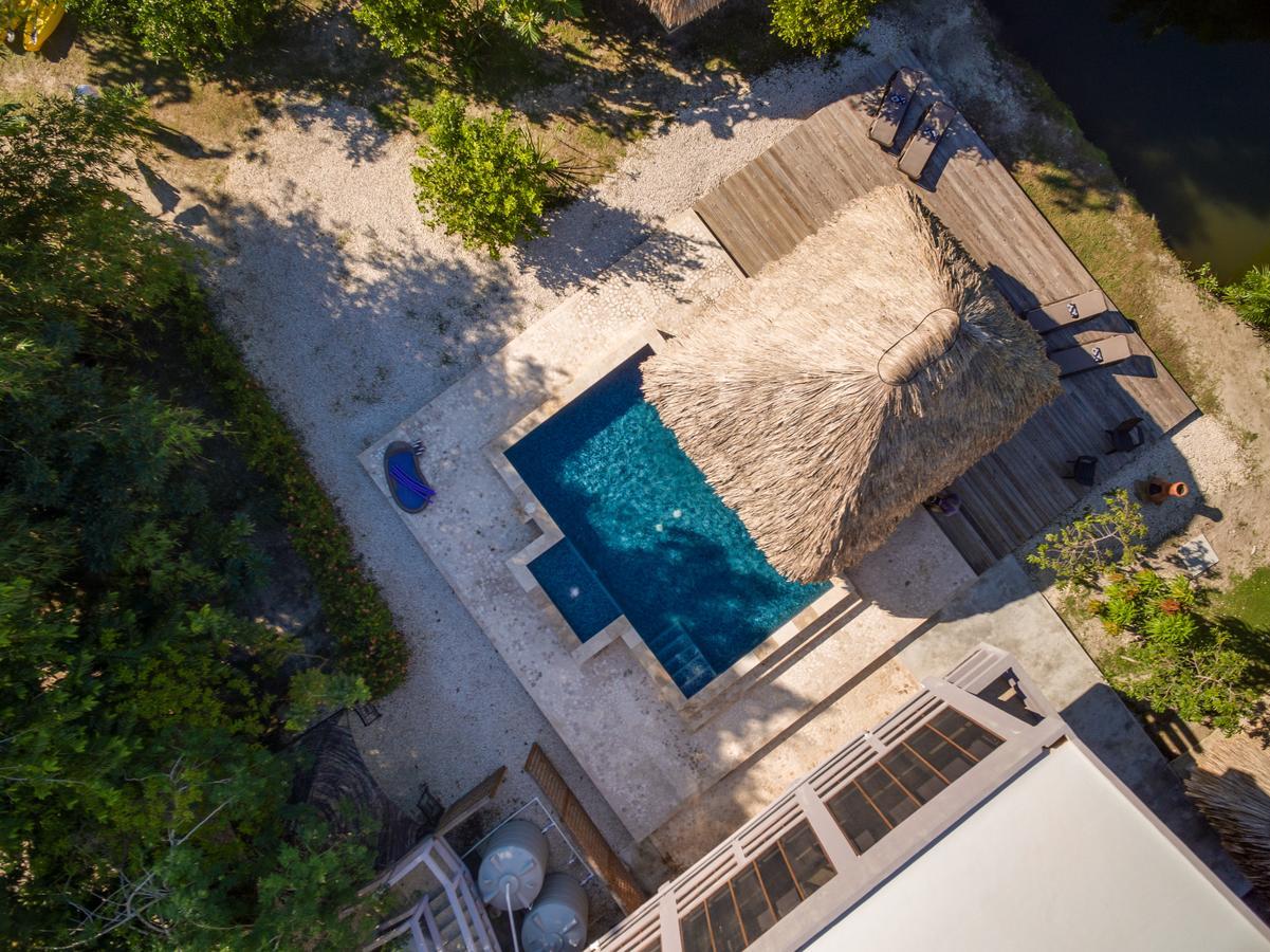 Bayshore Bijou Suites Maya Beach Eksteriør billede