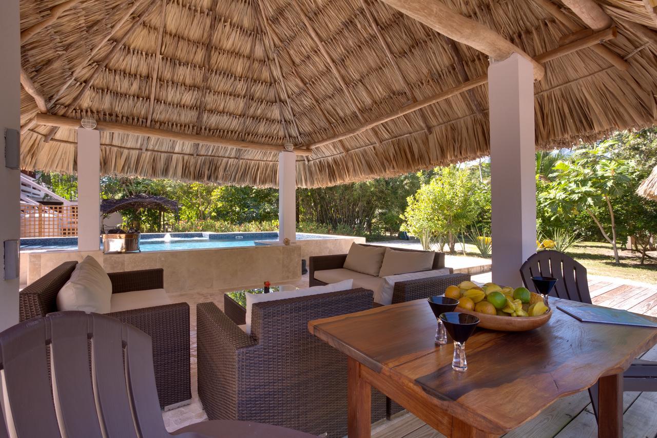 Bayshore Bijou Suites Maya Beach Eksteriør billede