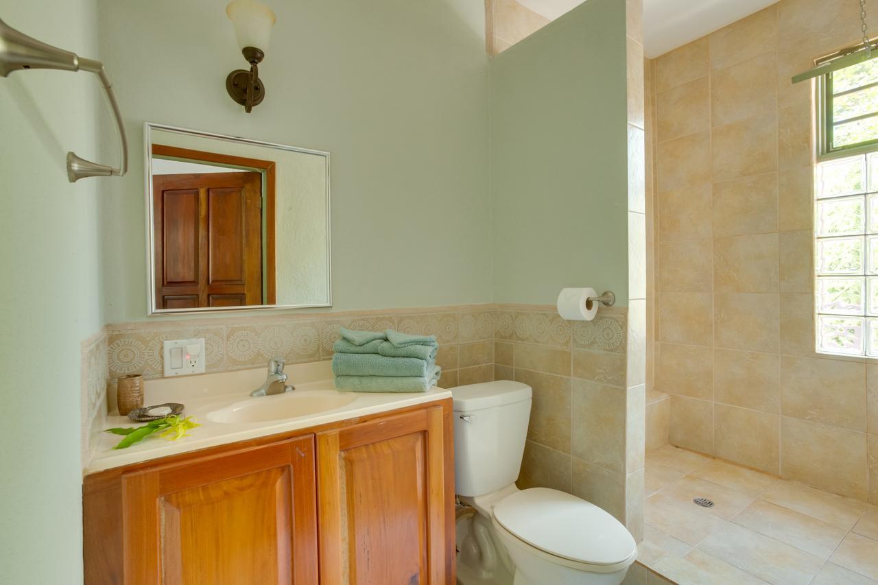 Bayshore Bijou Suites Maya Beach Eksteriør billede